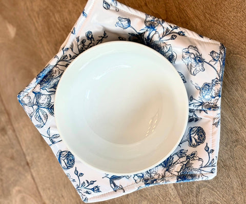Bowl Cozy Blue Transferware flowers