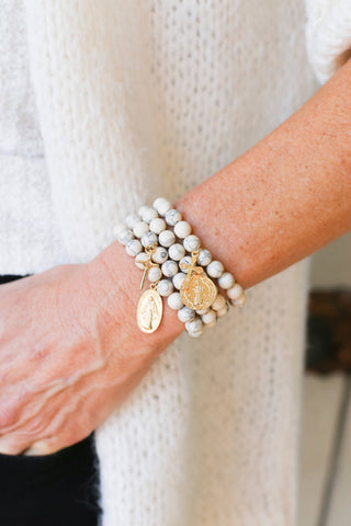 Count Your Blessings Bracelet   White Howlite/Gold   7"
