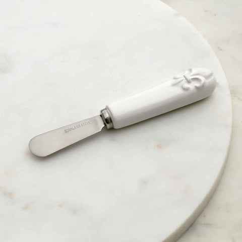 Fleur de Lis Spreader   White   1x5.75x0.75