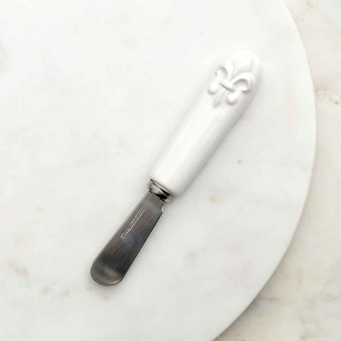Fleur de Lis Spreader   White   1x5.75x0.75