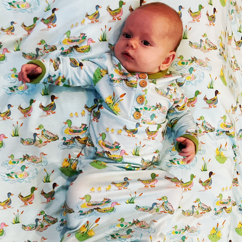 3 Little Ducks Infant Premium Bamboo Knotted Gown