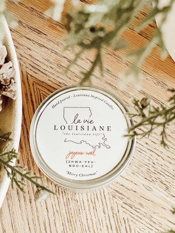 La Vie Louisiane
JOYEUX NOËL - 8OZ TIN